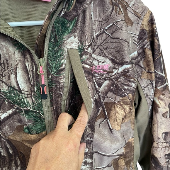 Rustic Ridge Women’s Camouflage Coat With Hood, Size Small - Picture 3 of 8